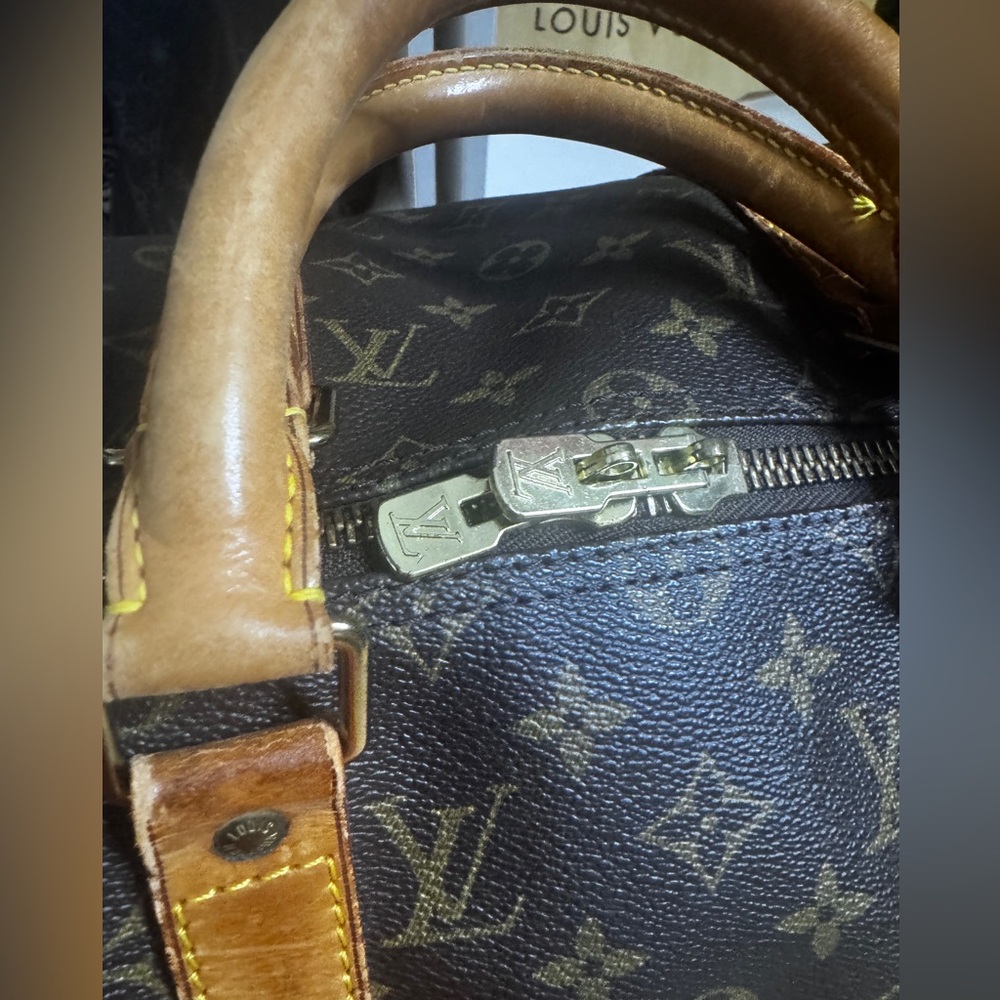 Louis Vuitton Keepall Duffle Bag 50 Monogram - Picture 12 of 14